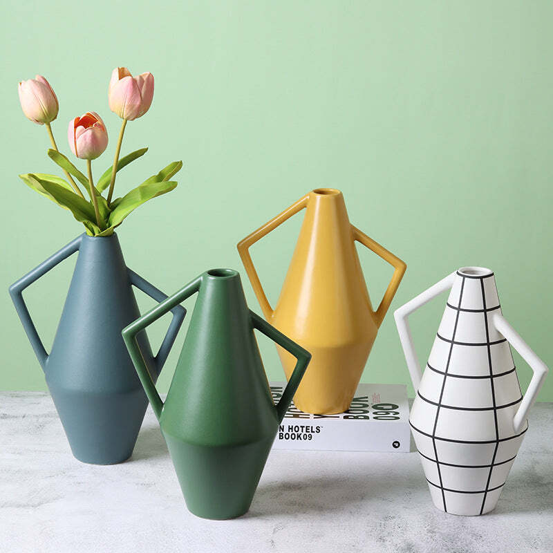 Fork-hand Shape Ceramic Vase